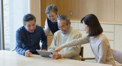 「スキルシェア」の市場規模とは。増えるアプリやサロンなどを比較！オススメは「ストアカ」